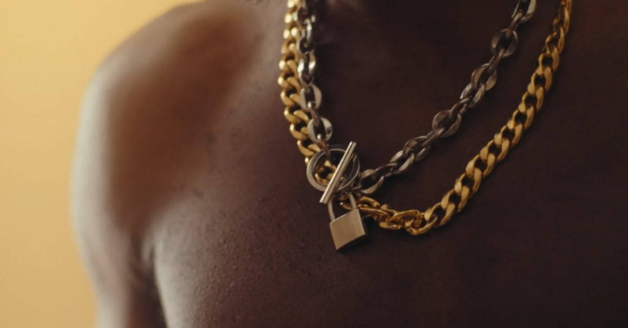 Look urbano 6 para Chae Solé, styling por Niki Trash