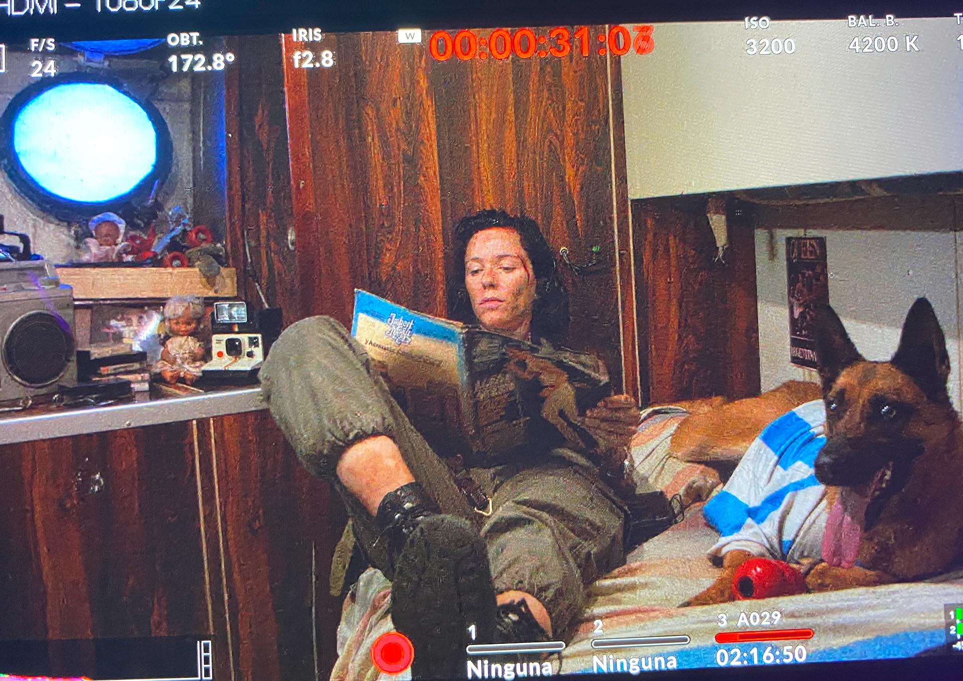 Look principal de Los Ojos del Abismo, vestuario por Niki Trash